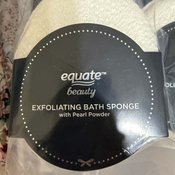 Equate Beauty Exfoliating Bath Sponge With Pearl Powder – , - Picture 1 of 1